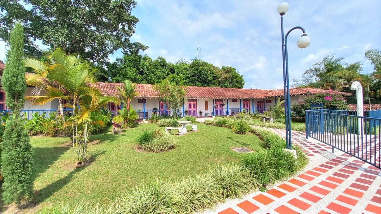 Finca Hotel Villa Del Sol プエブロ・タパオ エクステリア 写真