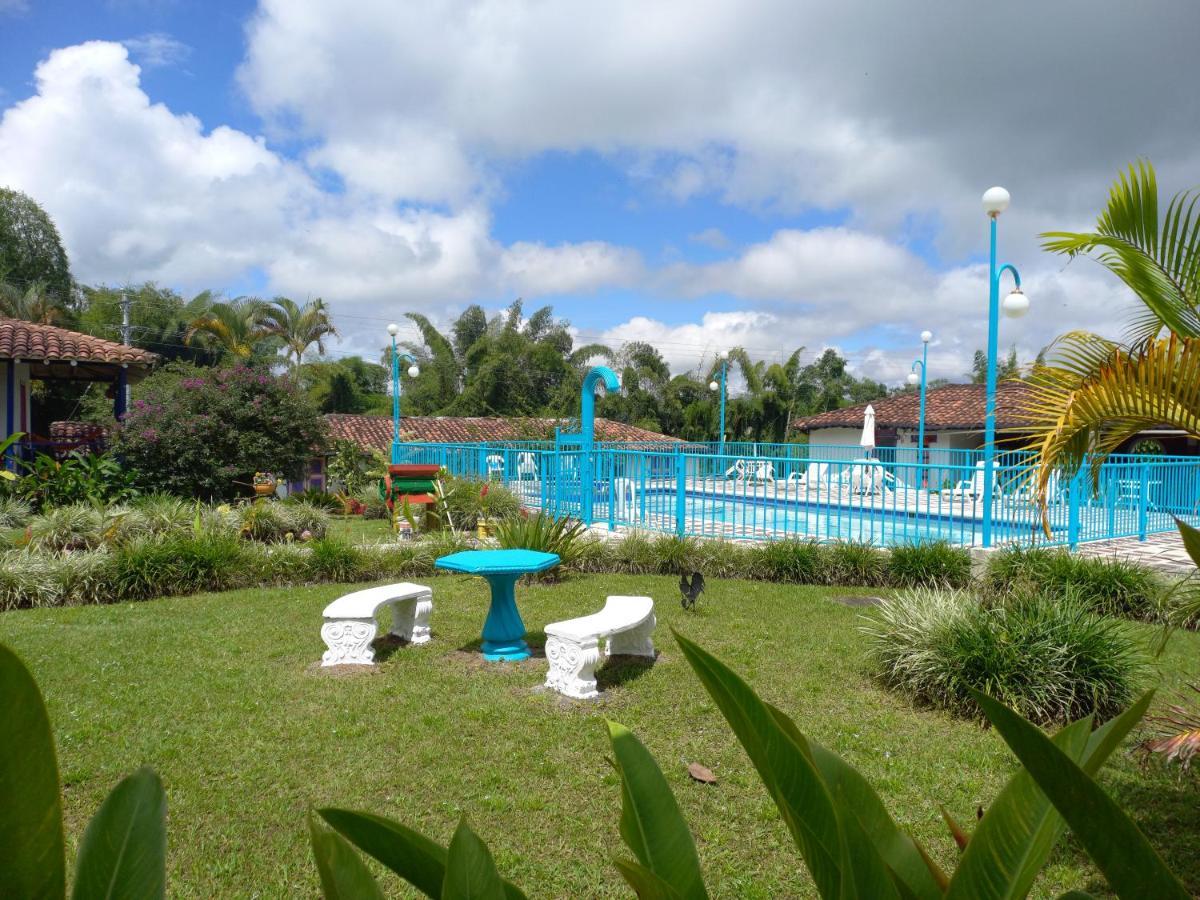 Finca Hotel Villa Del Sol プエブロ・タパオ エクステリア 写真